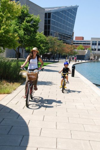 41078_423727043789_7295868_n