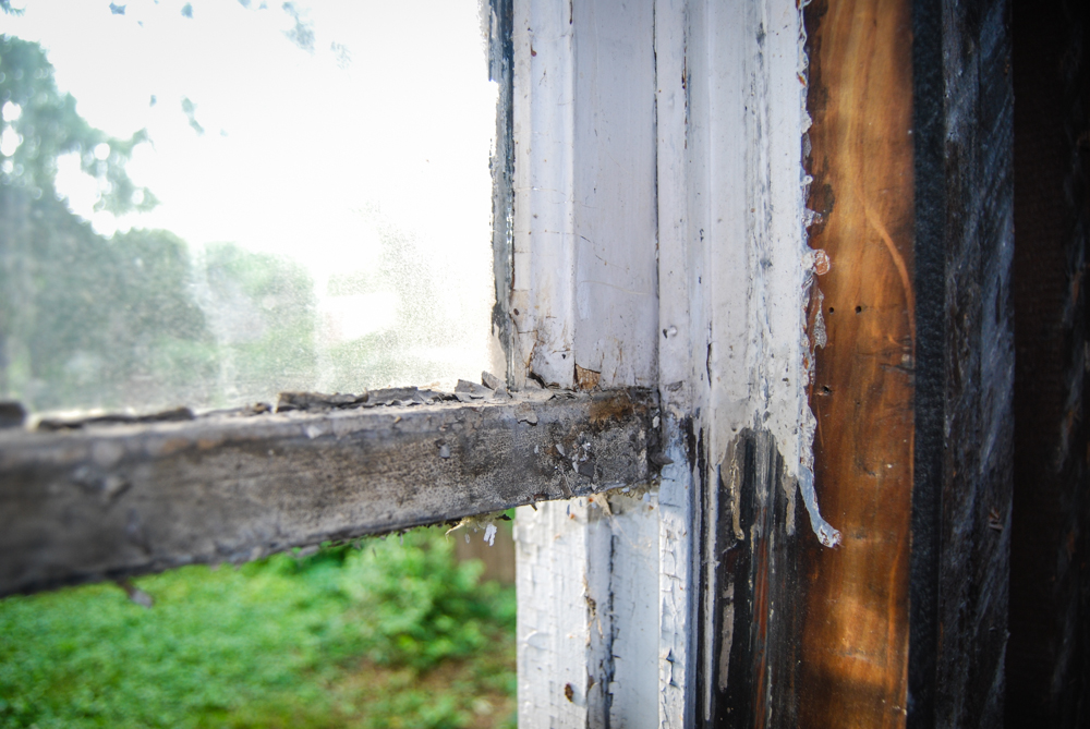 The frustrating parting bead makes removing the upper sash tricky